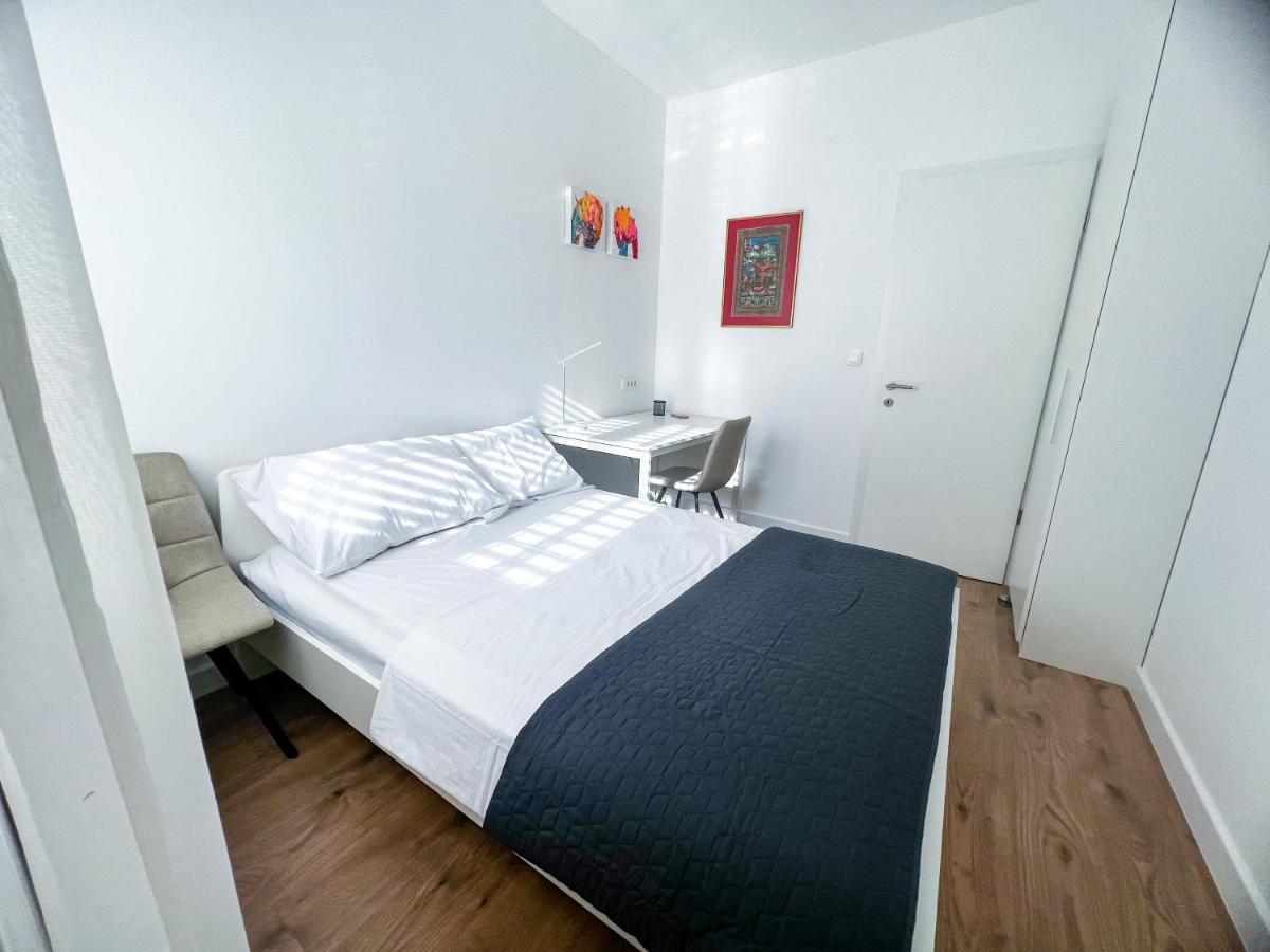 Luxury Home Beach Apartament In Split, Croatia Bagian luar foto